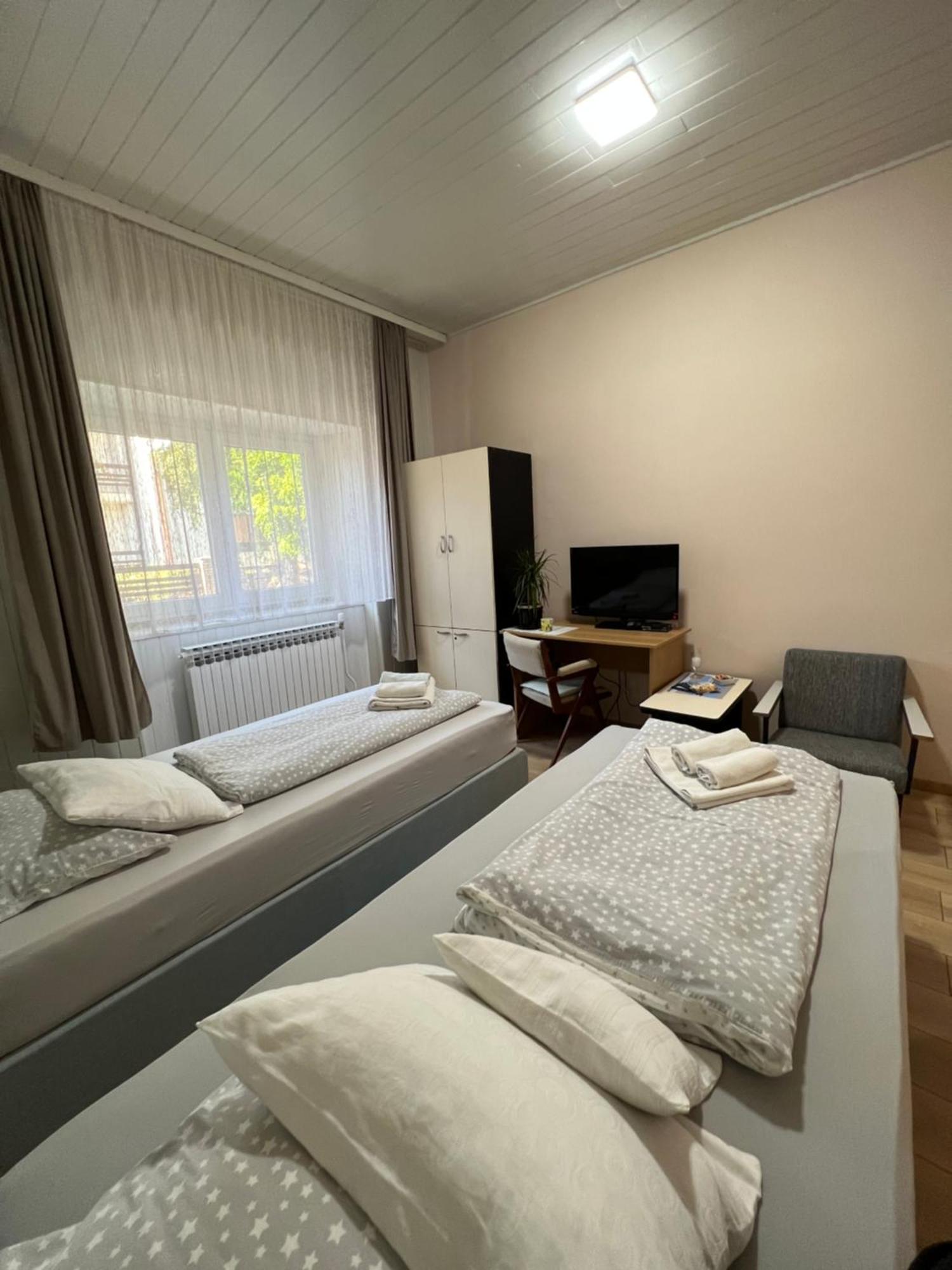 Bezdan Guesthouse Exterior photo